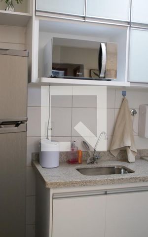 Apartamento para alugar com 75m², 2 quartos e 2 vagasCozinha