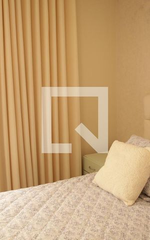 Apartamento para alugar com 75m², 2 quartos e 2 vagasSuíte