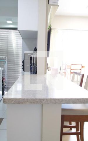 Apartamento para alugar com 75m², 2 quartos e 2 vagasCozinha