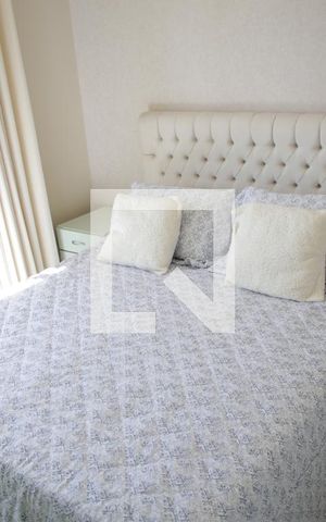 Apartamento para alugar com 75m², 2 quartos e 2 vagas Suíte