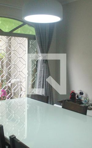 Casa à venda com 180m², 4 quartos e 3 vagasSala de Jantar