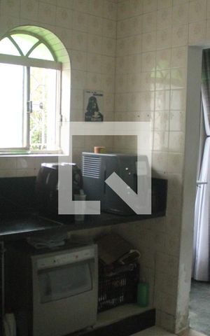 Casa à venda com 180m², 4 quartos e 3 vagasCozinha