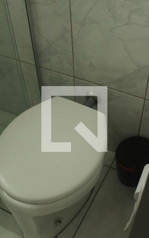 Casa à venda com 180m², 4 quartos e 3 vagasBanheiro