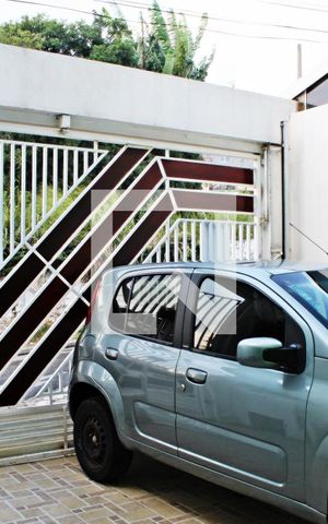 Casa à venda com 91m², 3 quartos e 2 vagasGaragem