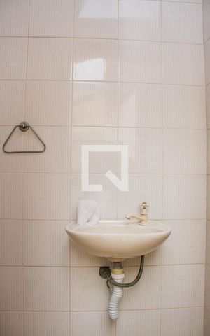 Casa à venda com 160m², 3 quartos e 3 vagasBanheiro de Serviço