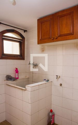 Casa à venda com 160m², 3 quartos e 3 vagasÁrea de Serviço