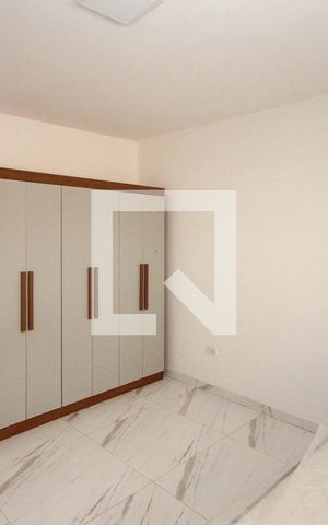 Casa para alugar com 36m², 1 quarto e 1 vaga Casa para alugar com 36m², 1 quarto e 1 vagaQuarto