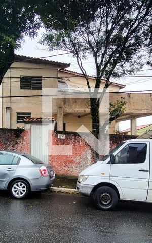 Casa à venda com 305m², 6 quartos e 7 vagasFachada