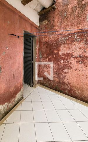 Casa à venda com 305m², 6 quartos e 7 vagasPiso -1(externo):  Área de serviço / Quintal