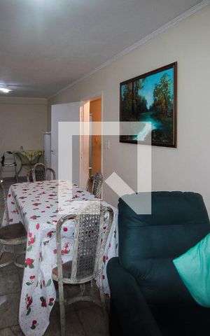 Casa à venda com 305m², 6 quartos e 7 vagasPiso -1: Sala