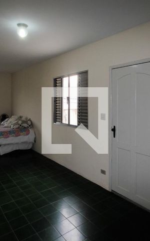 Casa à venda com 305m², 6 quartos e 7 vagasPiso 1: Quarto 1