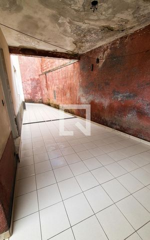 Casa à venda com 305m², 6 quartos e 7 vagasPiso -1: Garagem B
