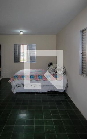 Casa à venda com 305m², 6 quartos e 7 vagasPiso 1: Quarto 1