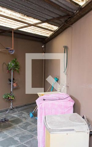 Casa à venda com 330m², 3 quartos e 3 vagasÁrea de Serviço