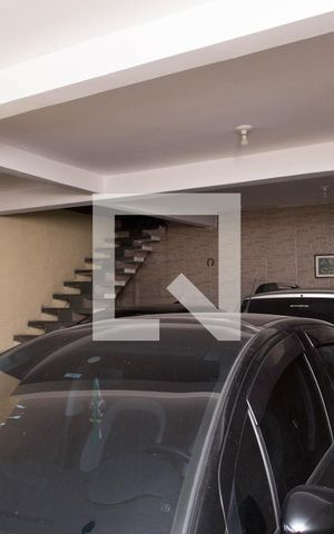 Casa à venda com 330m², 3 quartos e 3 vagasGaragem