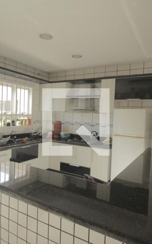 Casa à venda com 180m², 4 quartos e 4 vagasCozinha