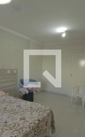 Casa à venda com 180m², 4 quartos e 4 vagasSuite