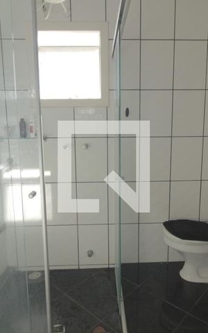 Casa à venda com 180m², 4 quartos e 4 vagasBanheiro da Suíte