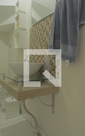 Casa à venda com 180m², 4 quartos e 4 vagasLavabo