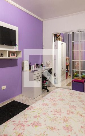 Casa à venda com 106m², 2 quartos e 1 vaga Casa à venda com 106m², 2 quartos e 1 vagaQuarto 2