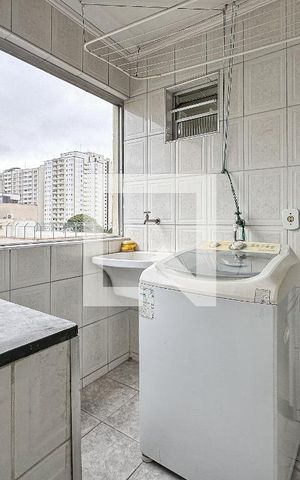 Apartamento para alugar com 96m², 3 quartos e 1 vagaÁrea de Serviço