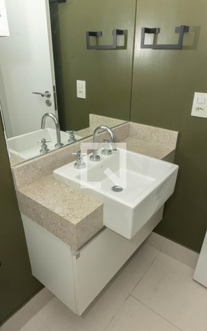Apartamento para alugar com 48m², 1 quarto e 1 vaga Apartamento para alugar com 48m², 1 quarto e 1 vagaBanheiro