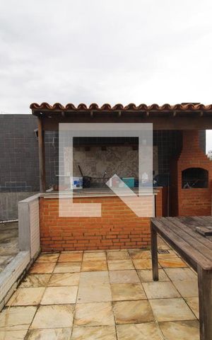 Apartamento à venda com 300m², 5 quartos e 3 vagasTerraço - Piscina/churrasqueira 