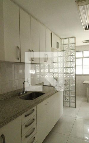 Apartamento à venda com 300m², 5 quartos e 3 vagasCozinha