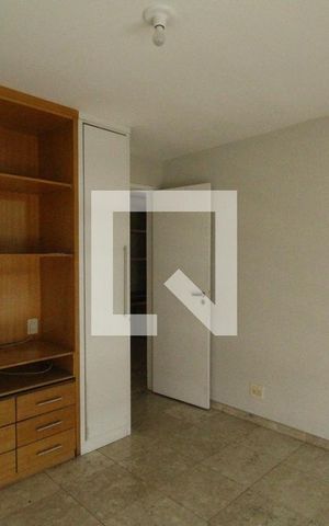 Apartamento à venda com 300m², 5 quartos e 3 vagasQuarto 1