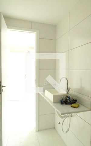 Apartamento à venda com 300m², 5 quartos e 3 vagasBanheiro da suíte 2