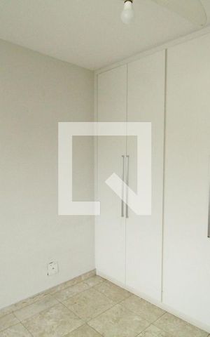 Apartamento à venda com 300m², 5 quartos e 3 vagasQuarto 2