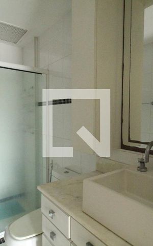 Apartamento à venda com 300m², 5 quartos e 3 vagasBanheiro da suíte 1