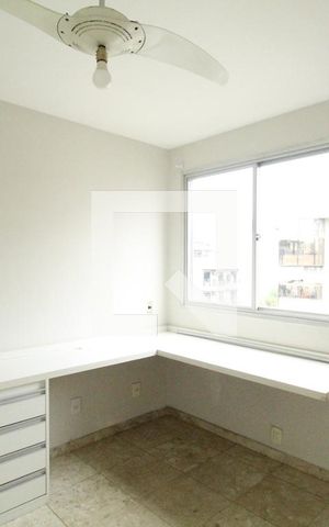 Apartamento à venda com 300m², 5 quartos e 3 vagasQuarto 2