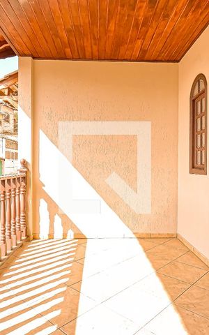Casa à venda com 210m², 3 quartos e 5 vagas Casa à venda com 210m², 3 quartos e 5 vagasVaranda da Sala