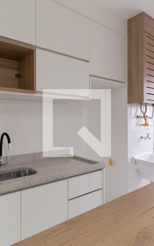 Apartamento à venda com 42m², 2 quartos e 1 vagaCozinha e Área de Serviço