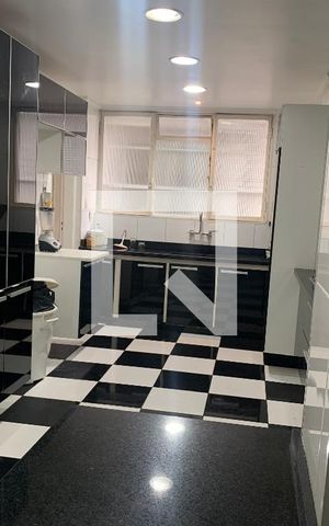 Apartamento à venda com 250m², 3 quartos e 1 vagaCozinha