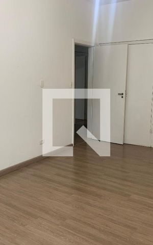 Apartamento à venda com 250m², 3 quartos e 1 vagaQuarto