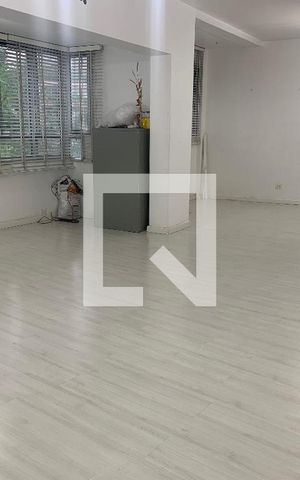 Apartamento à venda com 250m², 3 quartos e 1 vagaSala