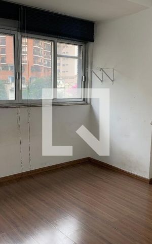 Apartamento à venda com 250m², 3 quartos e 1 vagaQuarto