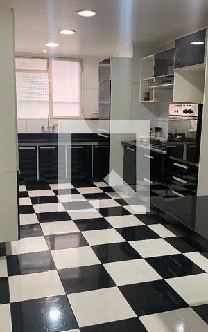 Apartamento à venda com 250m², 3 quartos e 1 vagaCozinha
