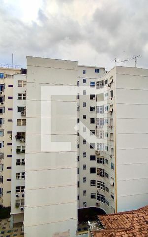 Apartamento para alugar com 96m², 3 quartos e sem vaga Apartamento para alugar com 96m², 3 quartos e sem vagaSala vista