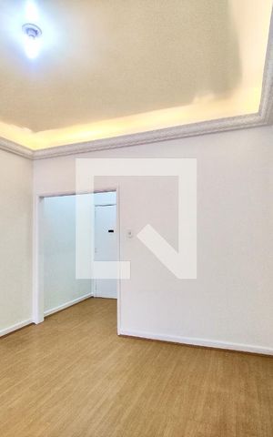 Apartamento para alugar com 96m², 3 quartos e sem vaga Apartamento para alugar com 96m², 3 quartos e sem vagaSala
