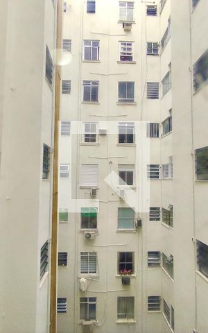 Apartamento para alugar com 96m², 3 quartos e sem vaga Apartamento para alugar com 96m², 3 quartos e sem vagaQuarto