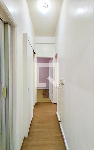 Apartamento para alugar com 96m², 3 quartos e sem vaga Apartamento para alugar com 96m², 3 quartos e sem vagaCorredor