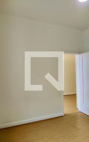 Apartamento para alugar com 96m², 3 quartos e sem vaga Apartamento para alugar com 96m², 3 quartos e sem vagaQuarto