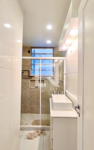Apartamento para alugar com 96m², 3 quartos e sem vaga Apartamento para alugar com 96m², 3 quartos e sem vagaBanheiro social