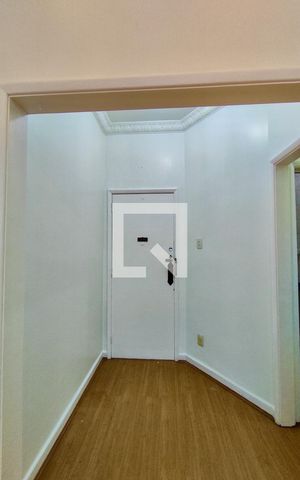 Apartamento para alugar com 96m², 3 quartos e sem vaga Apartamento para alugar com 96m², 3 quartos e sem vagaSala