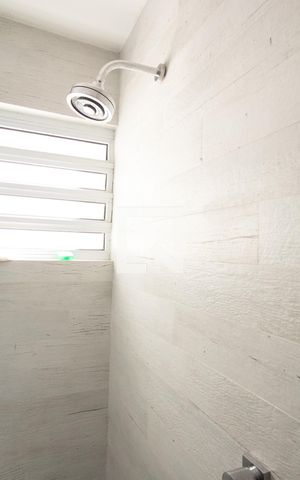 Apartamento à venda com 152m², 3 quartos e 1 vaga Apartamento à venda com 152m², 3 quartos e 1 vagaBanheiro da Suíte