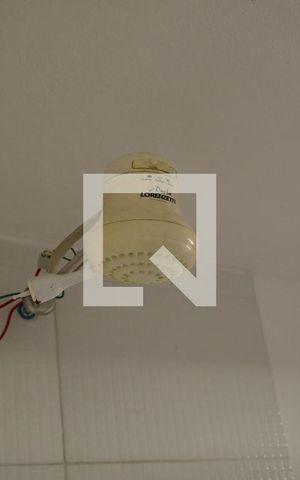 Casa para alugar com 80m², 2 quartos e sem vagaBanheiro