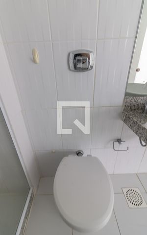 Apartamento à venda com 442m², 5 quartos e 4 vagas Apartamento à venda com 442m², 5 quartos e 4 vagasSuíte 2 - banheiro